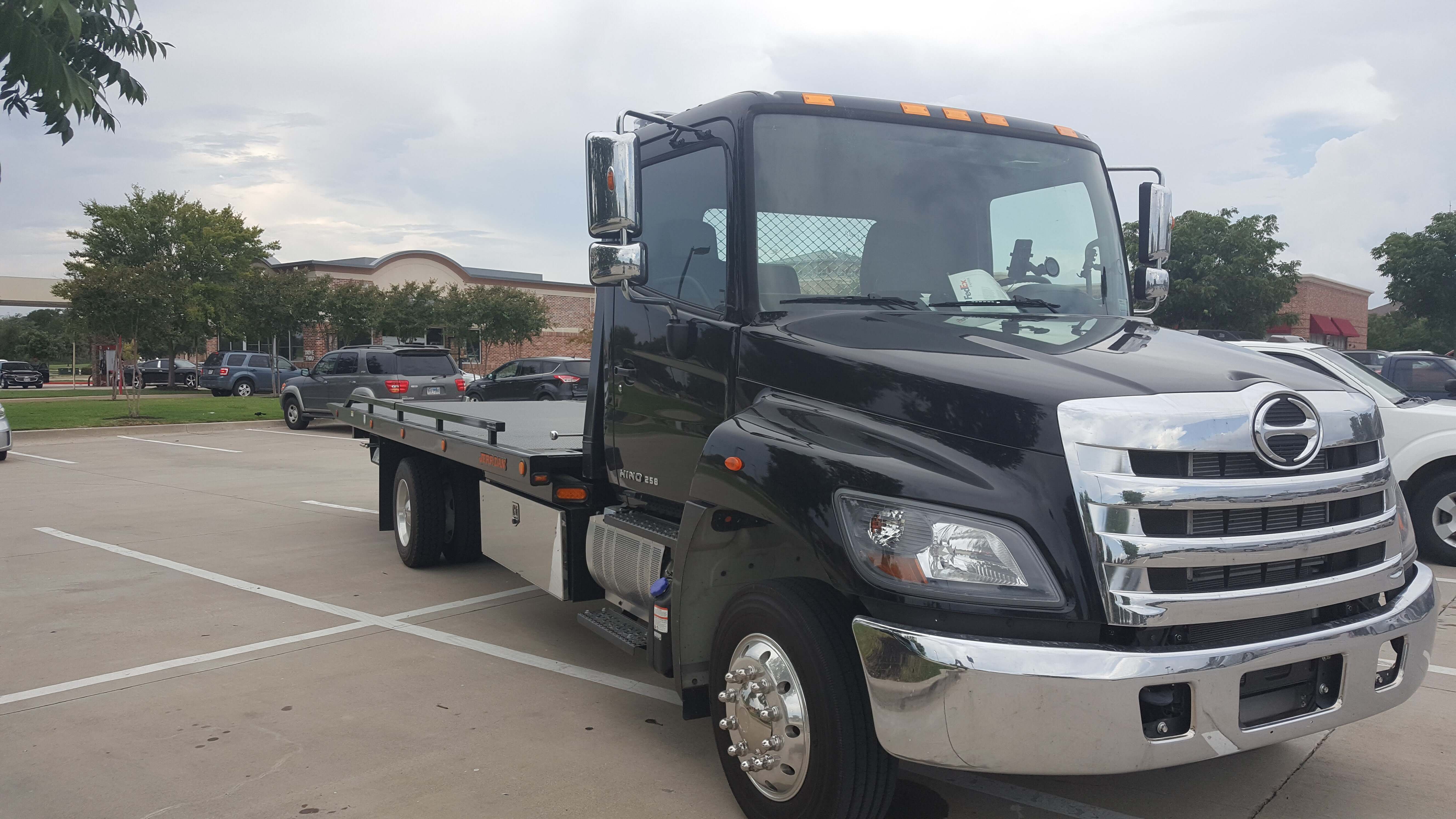 Flatbed Towing Service business image
