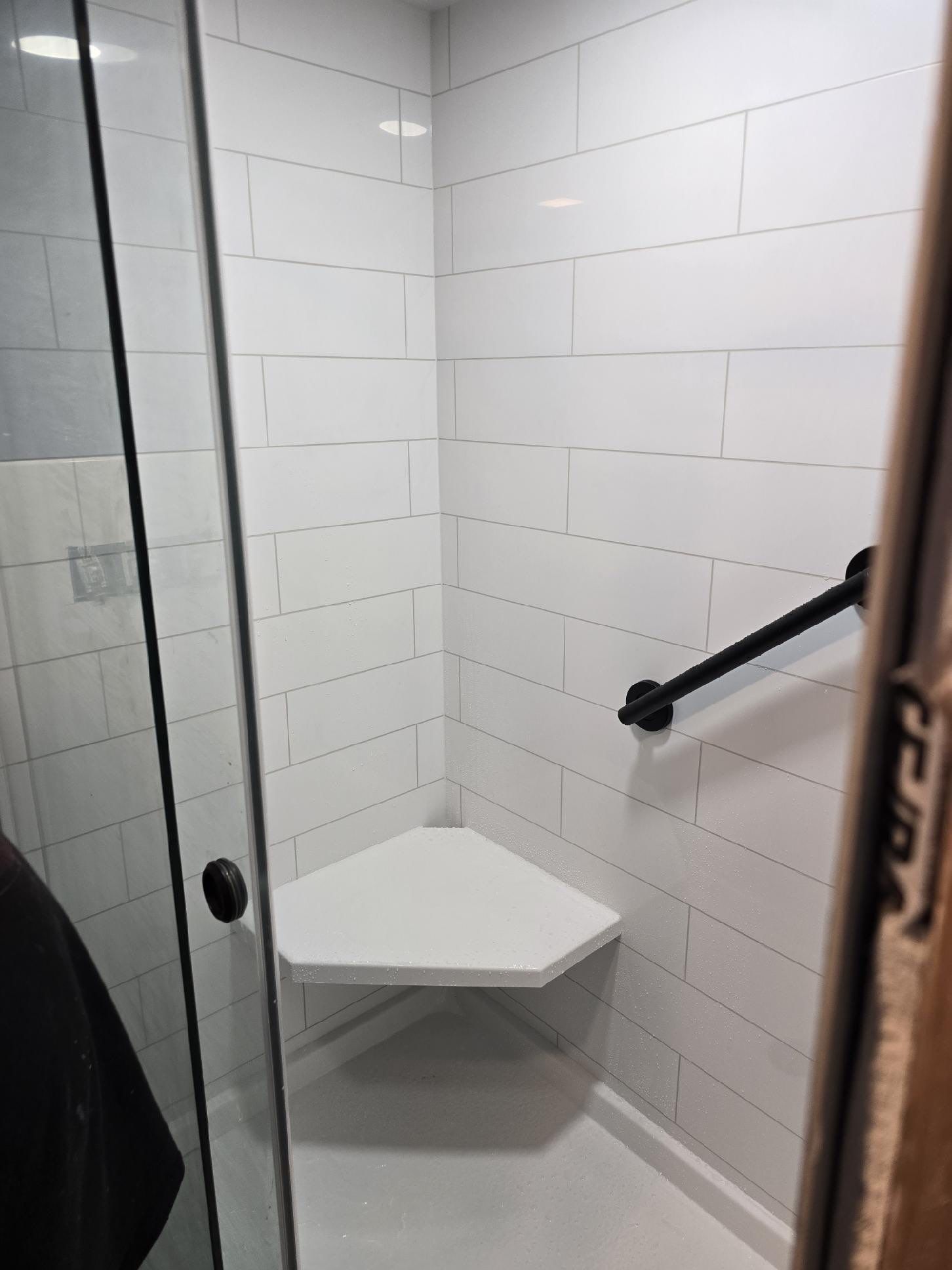 Roeland Bathrooms Plus business image